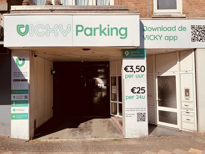 Parking Middenweg